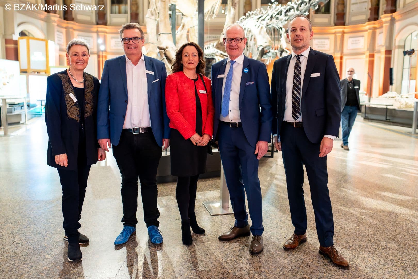 BZÄK und KZBV vereint: Uta Maier (KZBV), Christoph Benz, Romy Ermler (beide BZÄK), Martin Hendges (KZBV), Konstantin von Laffert (BZÄK) (v.l.n.r.)