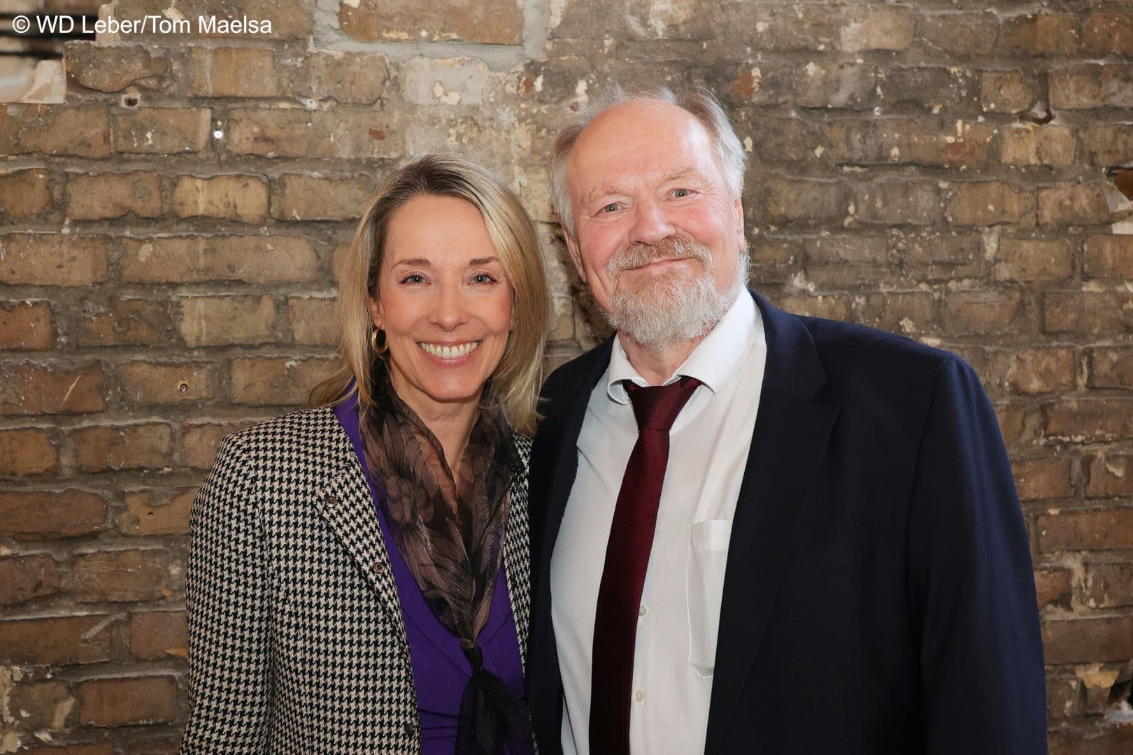 Vizevorständin Stefanie Stoff-Ahnis (GKV-SV) mit Wulf-Dietrich Leber
