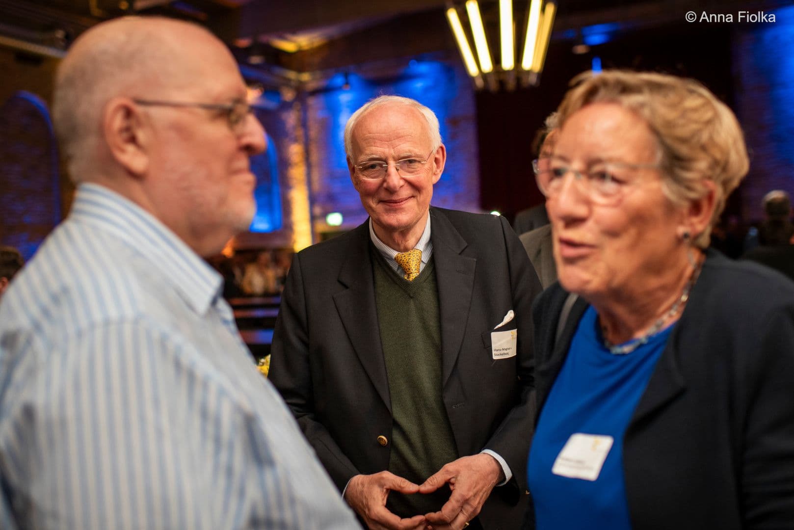 Ein Herz von Johann v. Stackelberg (M.) mit Franz Knieps (BKK DV) und Barbara Lubisch (DPtV)