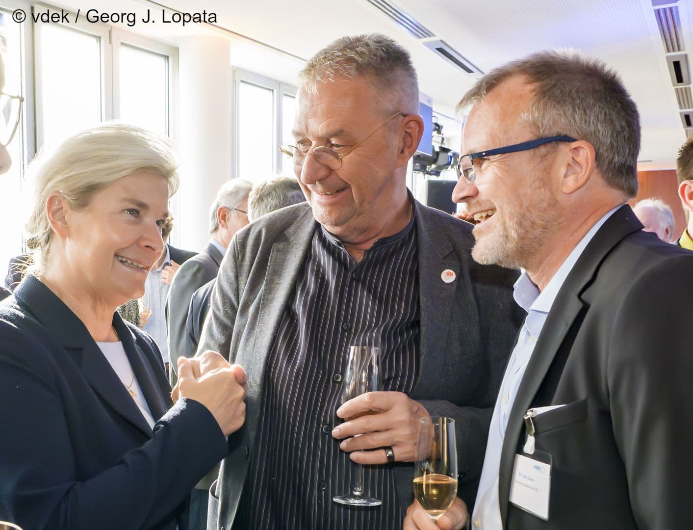 Simone Borchardt MdB (CDU) mit Uwe Klemens (vdek) und Jens Baas (TK) (v.l.n.r.)