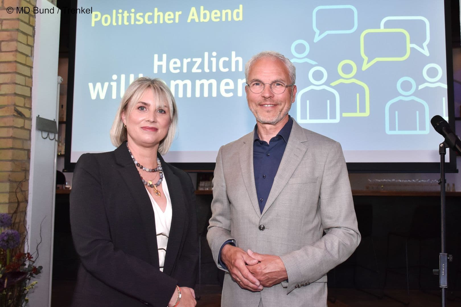 Gastgeber des politischen Abends des MD Bundes sind der Vorstandsvorsitzende Stefan Gronemeyer und die stellvertretende Vorstandsvorsitzende Carola Engler.