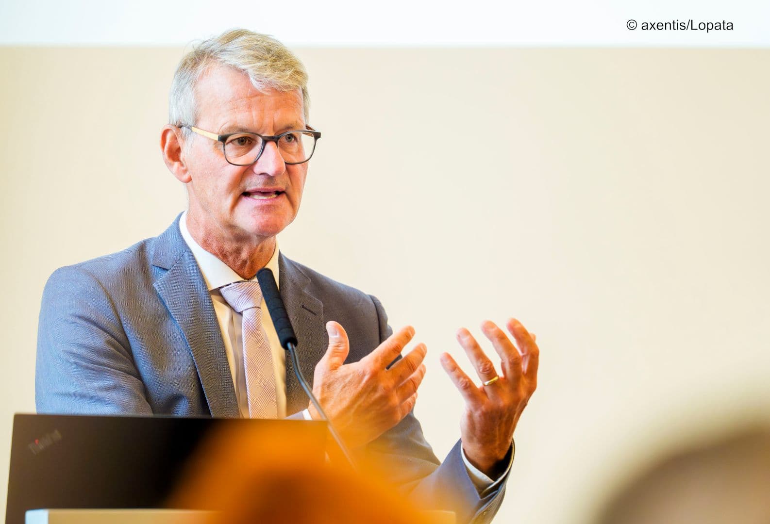 Gerald Gaß (DKG) schildert die Krankenhausreform in drei Akten.