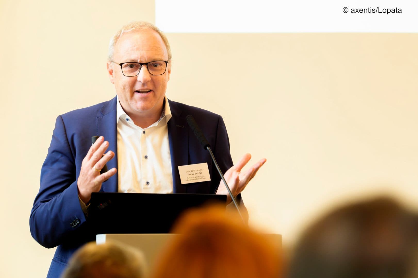 Frank Petzke (Deutsche Schmerzgesellschaft) fordert eine Leistungsgruppe für die Schmerzmedizin.