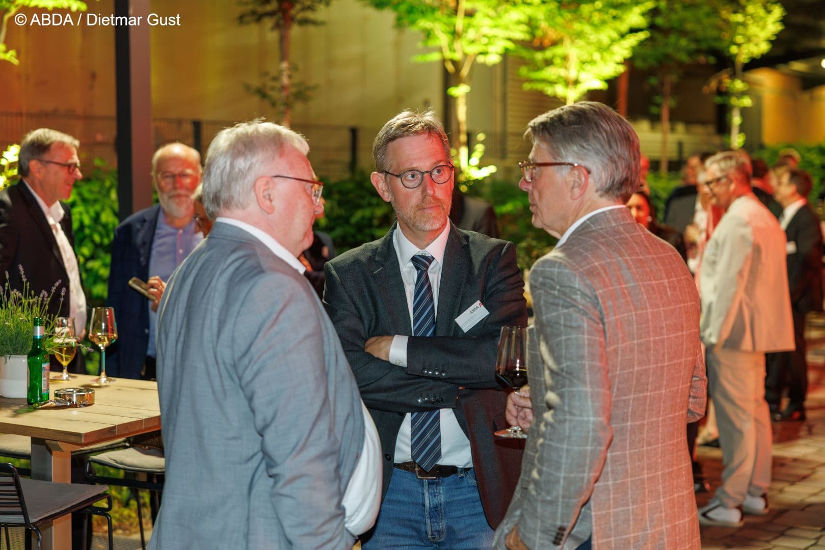 Mathias Arnold, Michael Jung (beide ABDA), Han Steutel (vfa) (v.l.n.r.)