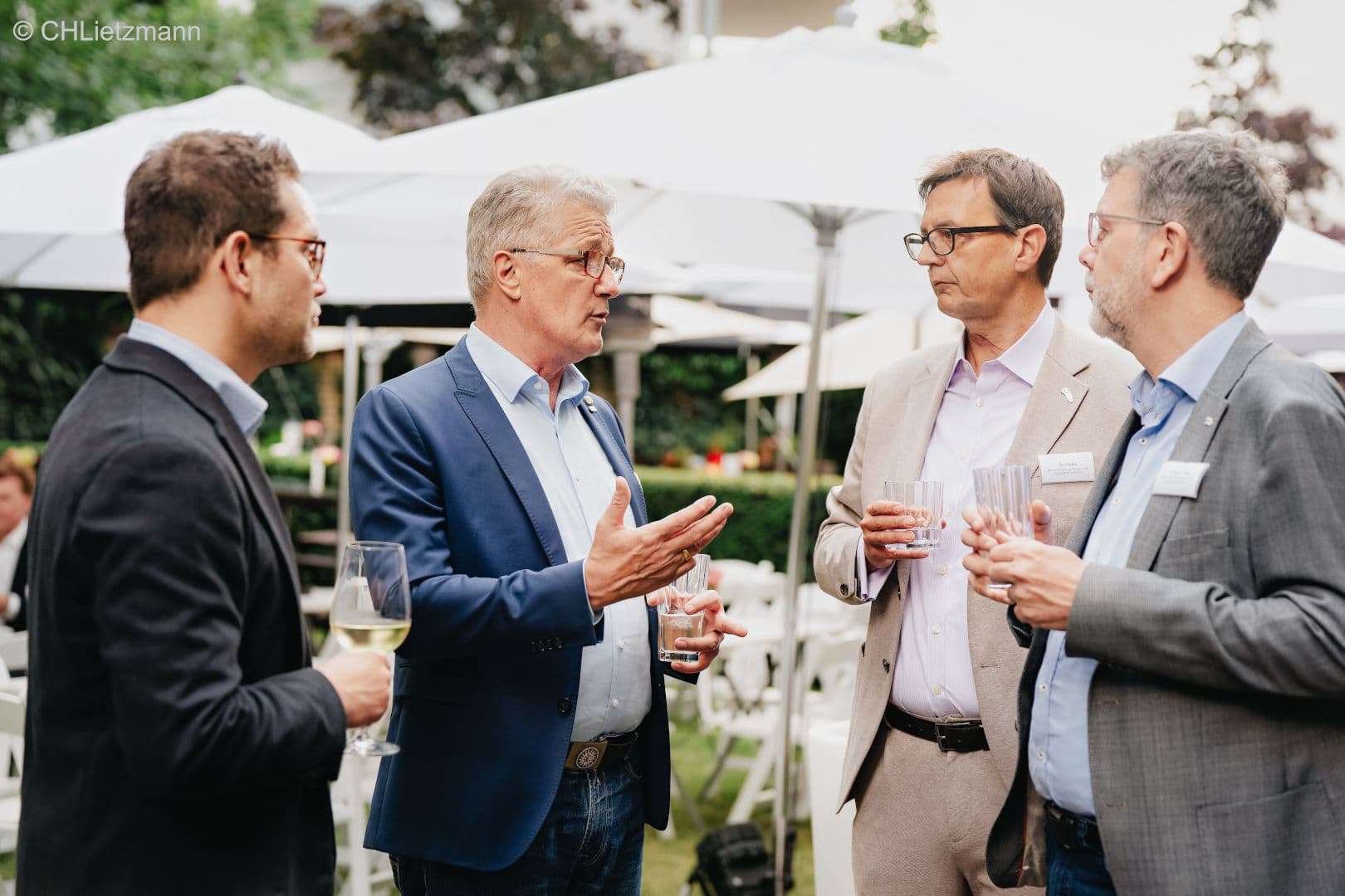 Bastian Schroeder (BDI), Michael Müller (ALM), Tilo Radau (BVKJ), Stefan Trapp (BVKJ) (v.l.n.r.)
