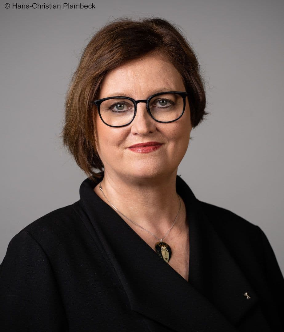 Dr. Ina Czyborra