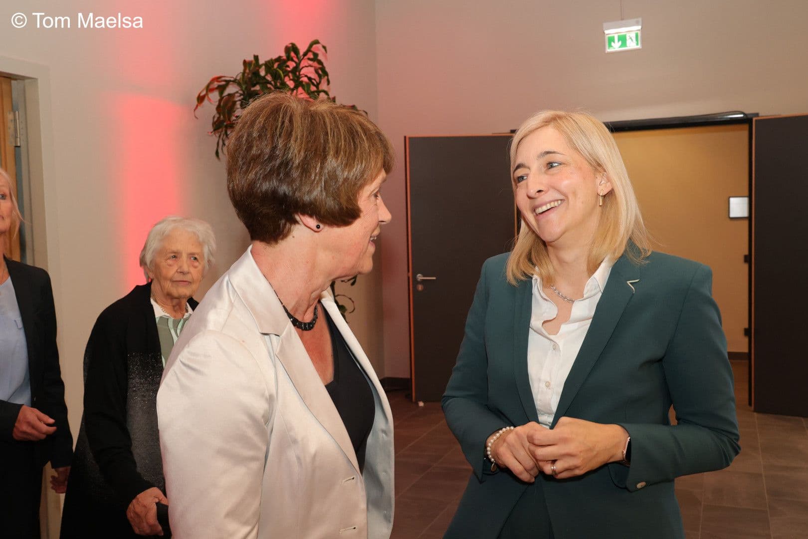 Frauengespräche und / oder gesundheitspolitische Diskussion? Doris Pfeiffer (GKV-SV) und Bundesgesundheitsministerin Nina Warken