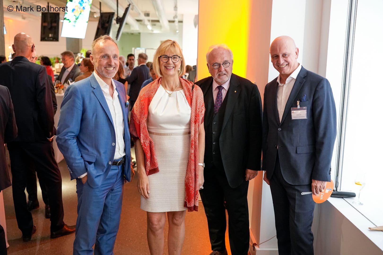 Stephan Hofmeister (KBV) mit Susanne Johna, Rudolf Henke, Armin Ehl (alle Marburger Bund) (v.l.n.r.)