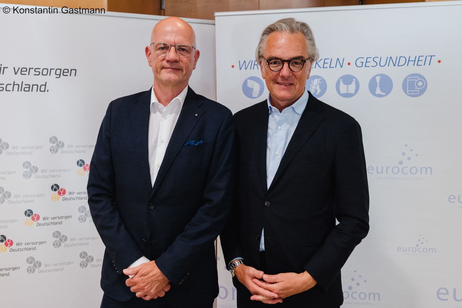 Sie haben gemeinsam beim parlamentarischen Abend ein Zeichen gesetzt: Alf Reuter (WvD) und Walter Michael Leuthe (eurocom) (r.)