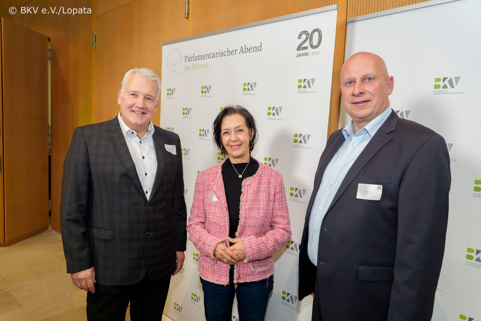Angelika Glöckner MdB (SPD) mit Toralf Speckhardt (l.) und Lars Greiner (beide BKV e.V.)
