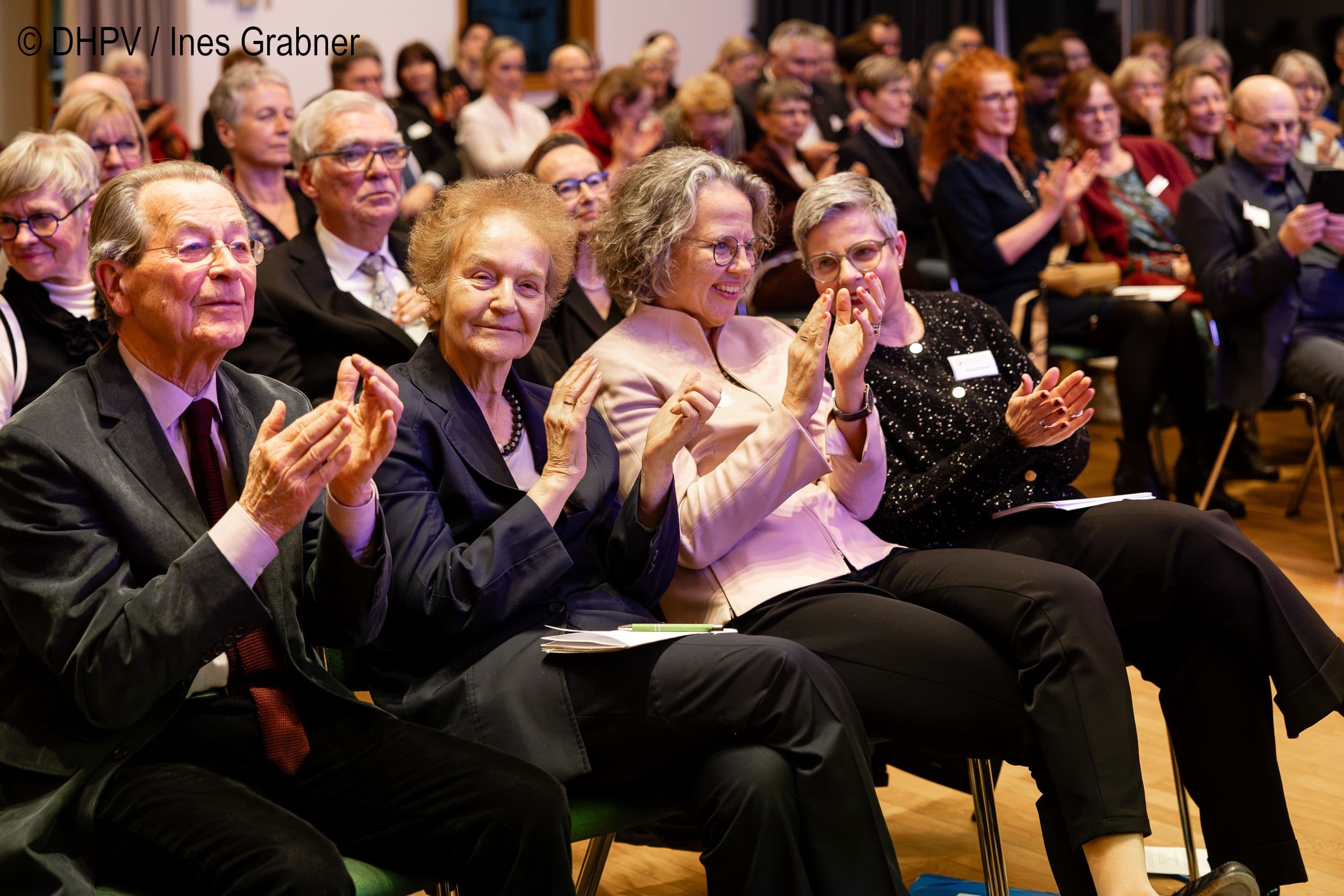 Franz Müntefering, Herta Däubler-Gmelin (DHPV), Susanne Kummer (IMABE), Susanne Kränzle (DHPV) (v.l.n.r.)