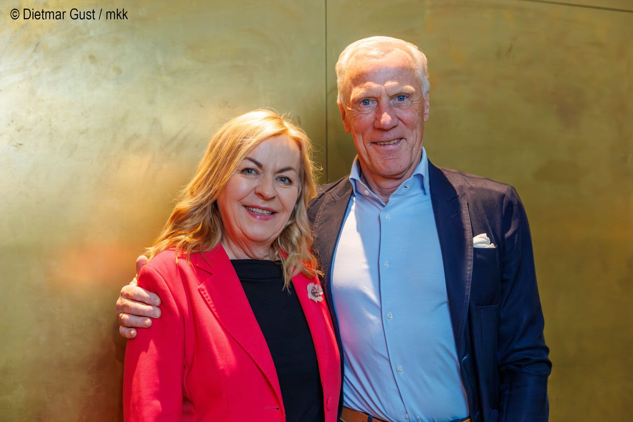 Die Petenten mkk-Vorständin Andrea Galle und Sportwissenschaftler Ingo Froböse