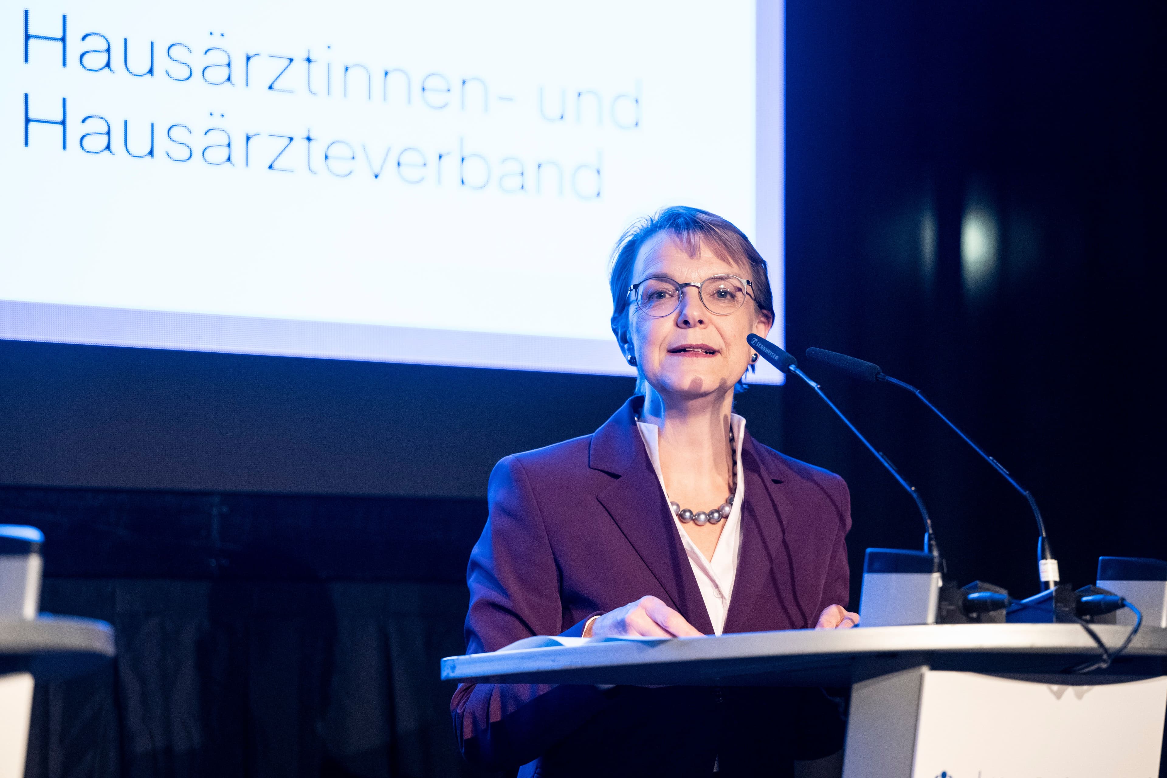 Lobende Worte für HÄPPI von BMG-Staatssekretärin Katja Kohfeld