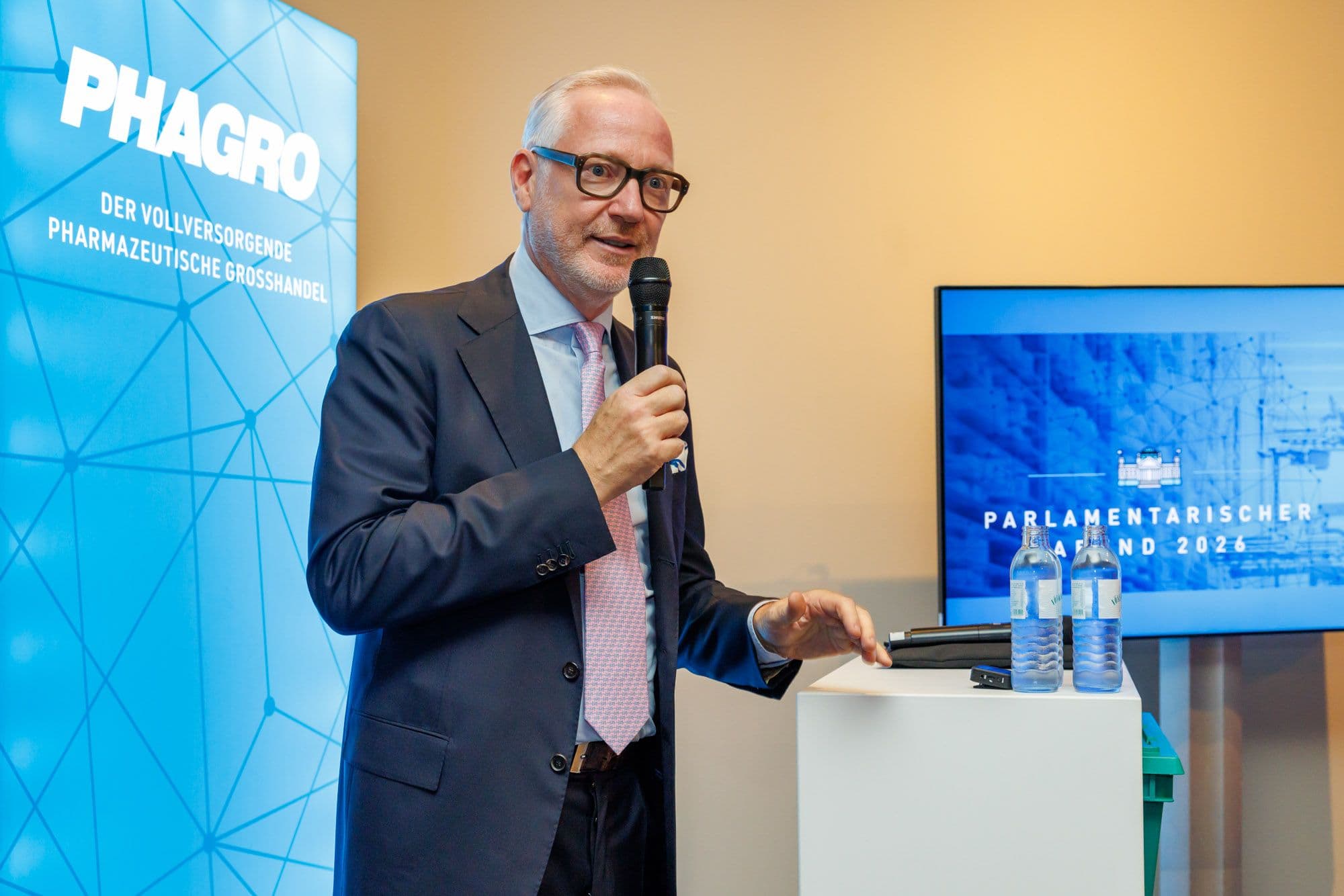 PHAGRO-Vorstandsvorsitzender Marcus Freitag fordert die Einstellung des Versandhandels in Deutschland. 